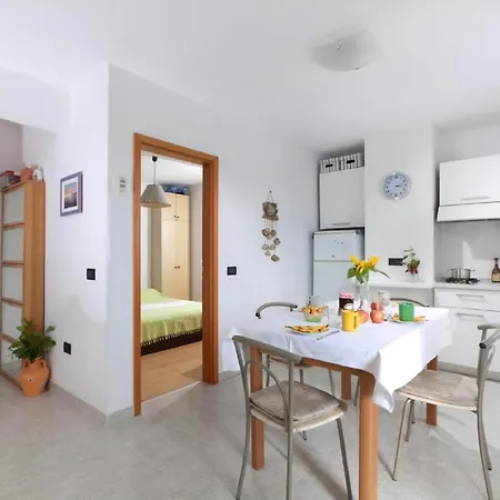 Haus Sanchi, Bestehend Aus 2 Separaten