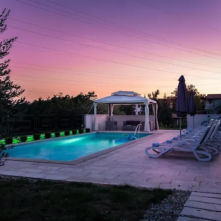 Haus Sanchi *
